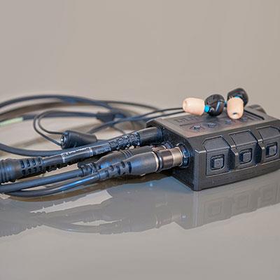 安全，智能監(jiān)聽(tīng)